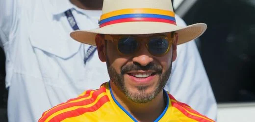 Präsidenten-Wahl in Kolumbien: Abelardo de la Espriella liegt in Stichwahl knapp vor Iván Cepeda
