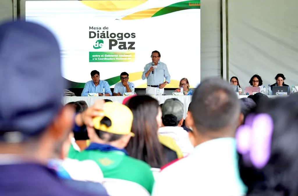 Gobierno advierte riesgo en acuerdo de paz tras suspensión de mesa con Coordinadora Ejército Bolivariano