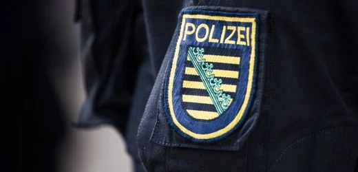 Chemnitz: Mann schlägt Essenslieferanten und landet in der JVA