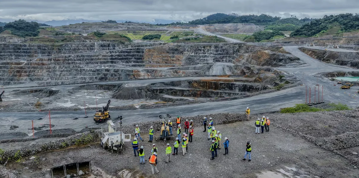 Gobierno panameño inicia consultas con alcaldes de la zona minera antes de decidir el futuro de Cobre Panamá