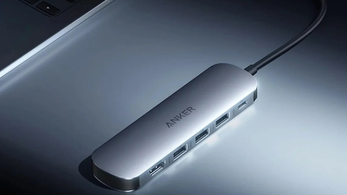 Anker uygun fiyatlı yeni bir USB çoklayıcı duyurdu
