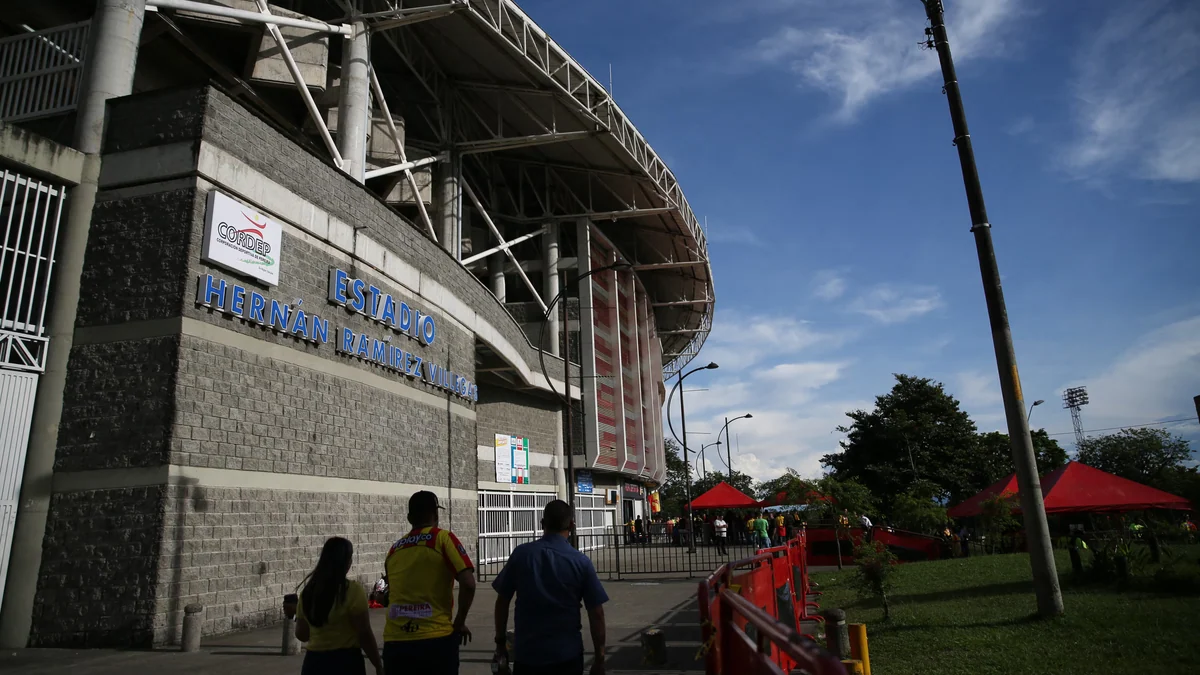 Deportivo Pereira seguirá sin poder jugar en su ciudad: la grama y la silletería del estadio no estarán listas