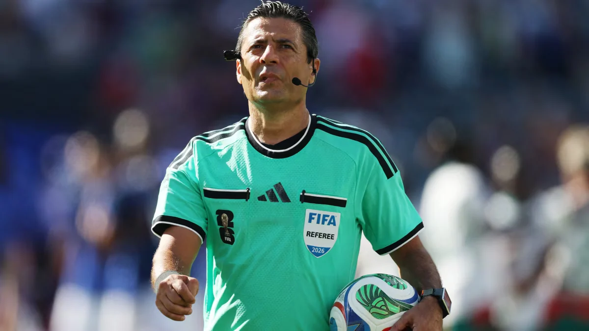 México vuelve a encontrarse con Alireza Faghani, el silbante que llevó el duelo con Alemania en el Mundial de 2018