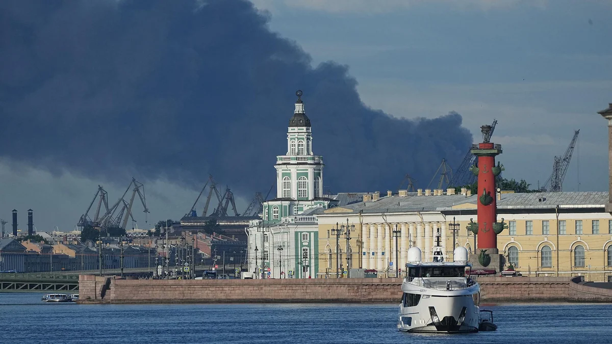 Drohnenangriffe auf St. Petersburg - Hoffnung auf Gespräche?