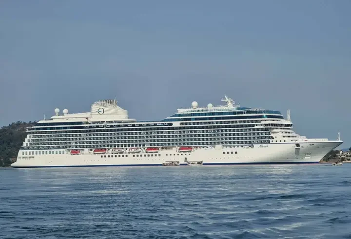 Fethiye'ye kruvaziyerle bin 160 turist geldi