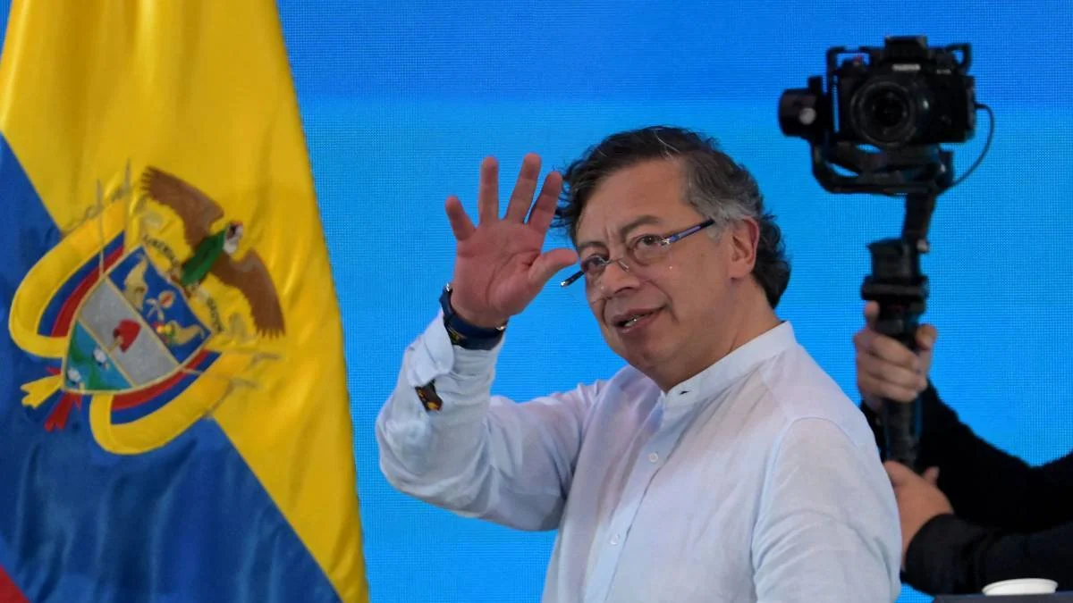 Gustavo Petro no acepta el resultado electoral que da a De la Espriella como el más votado