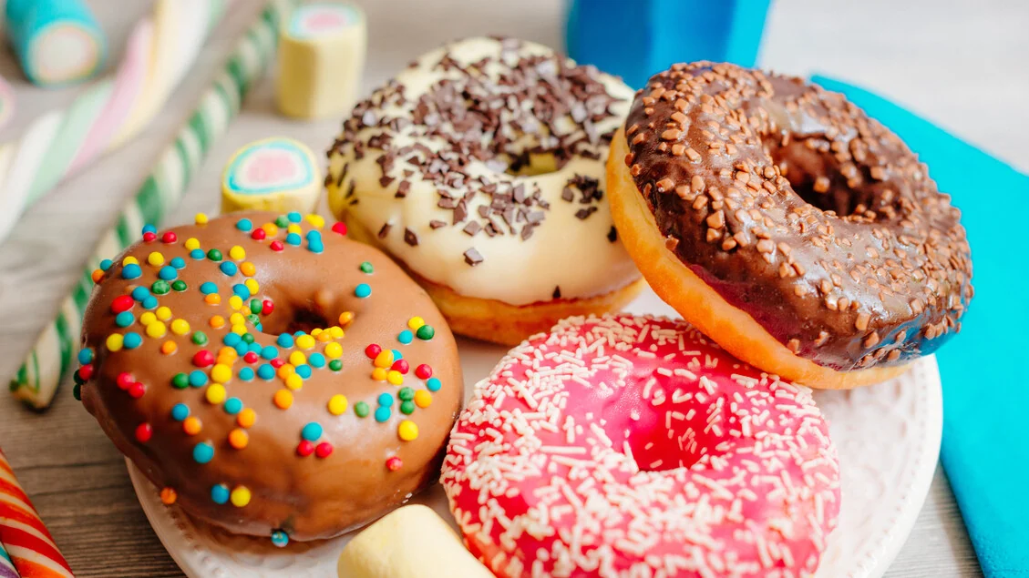 Il donut, la golosa ciambella fritta americana ha conquistato l'Europa