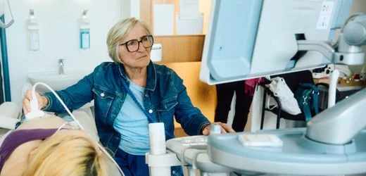 Medizinische Versorgung in Hamburg: »Es ist die Politik, die das regelt. Aber wir als Ärzte sind in der Verantwortung.«
