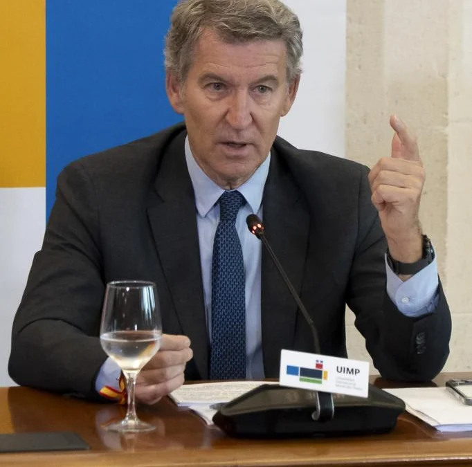 Feijóo asegura que la Ley de nietos tendrá un "impacto enorme" en los servicios públicos de España