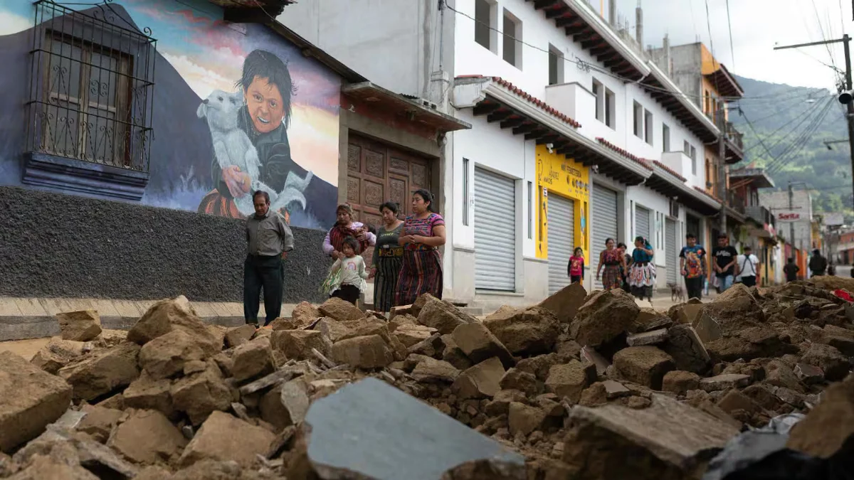 Tras el sismo de 7.4, Guatemala suma 131 eventos sísmicos y mantiene alerta en zonas vulnerables