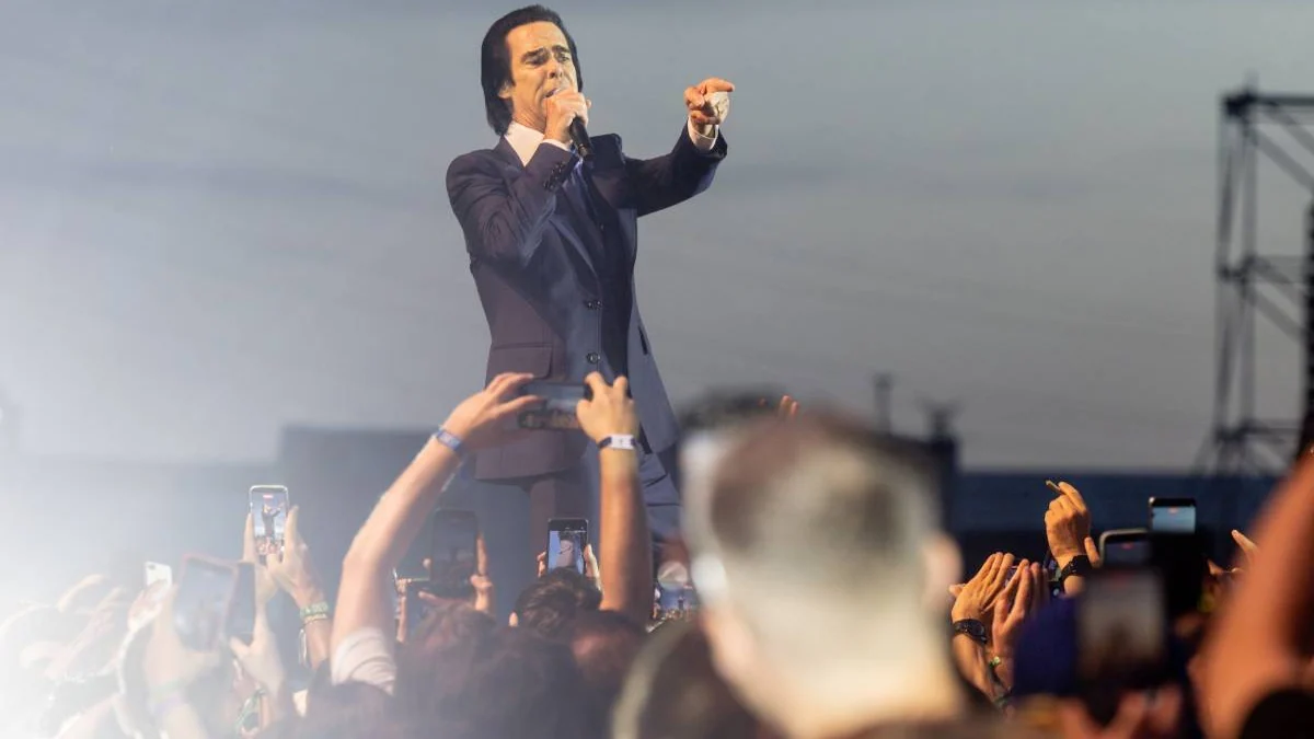 Nick Cave: una conmoción mística para creer en el poder transformador de la música