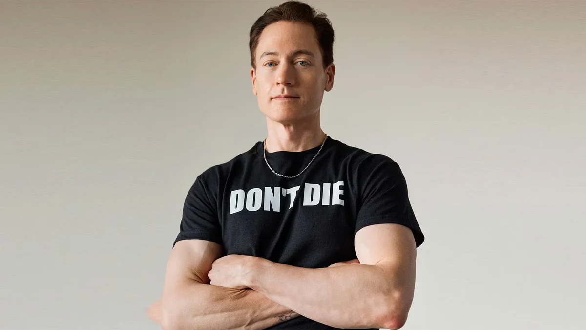 Qué es la enfermedad crónica que le han diagnosticado a Bryan Johnson, el ‘biohacker’ multimillonario que quiere desafiar a la muerte