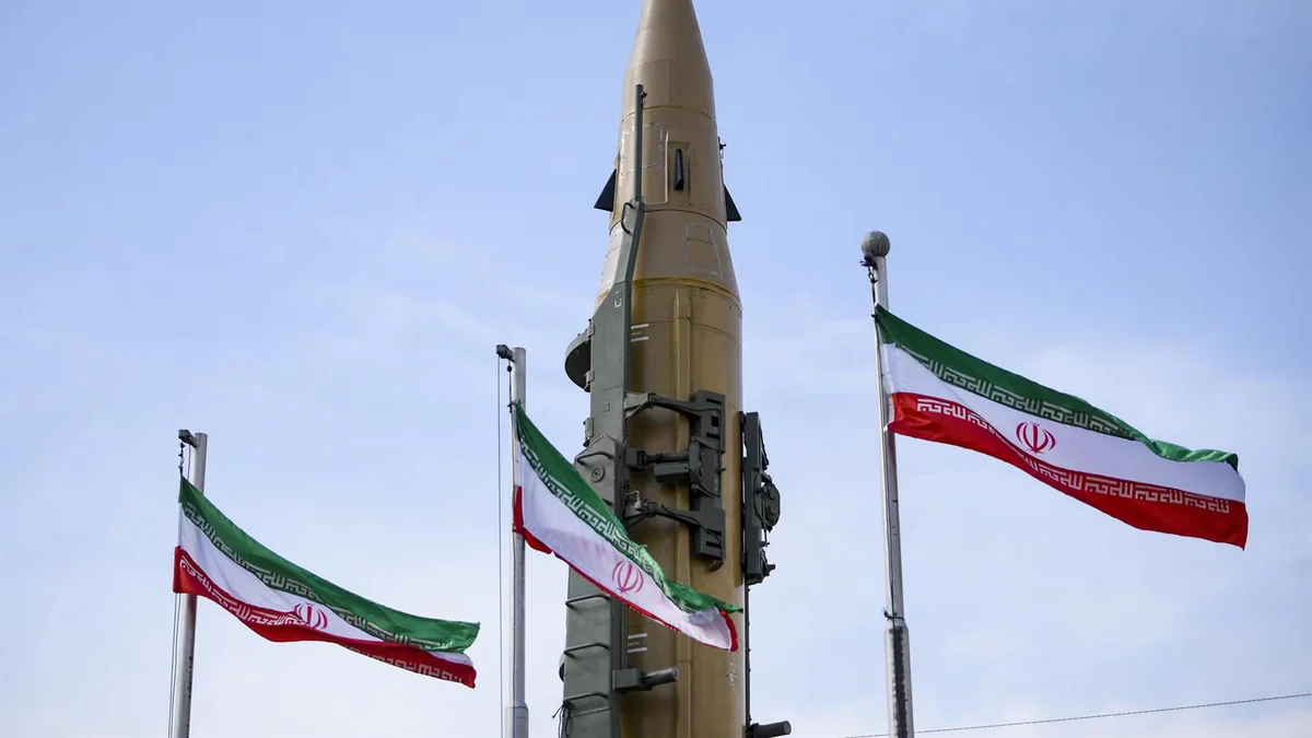 Irán advierte de que destruirá "toda la infraestructura de la región" si EEUU ataca infraestructura en Irán
