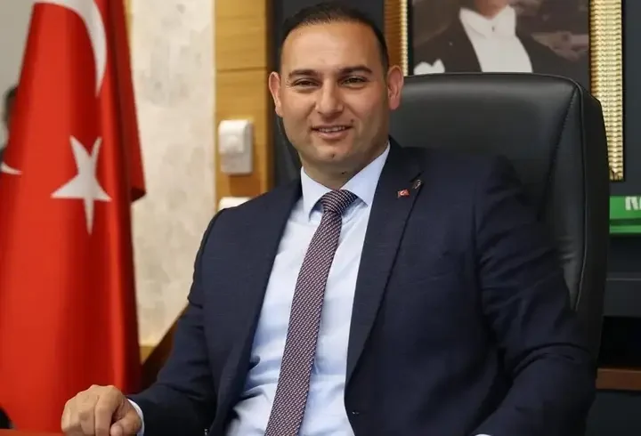 SON DAKİKA | Kilis Belediye Başkanı Hakan Bilecen CHP’den istifa etti
