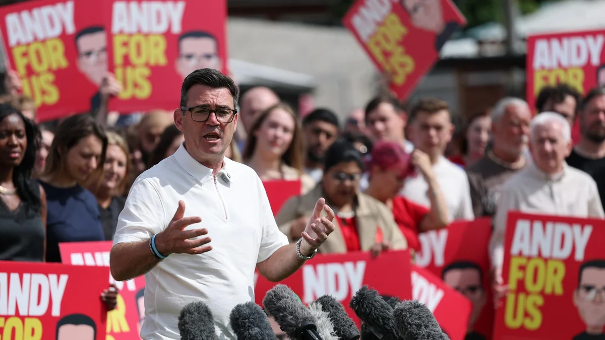 Kampf um Labour-Vorsitz: Wer ist Andy Burnham?
