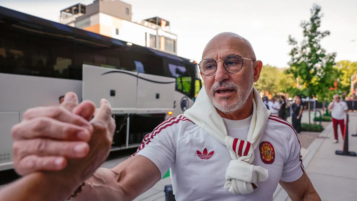 De la Fuente: "¿Cucurella? Si es una buena noticia para él, es una buena noticia para todos"
