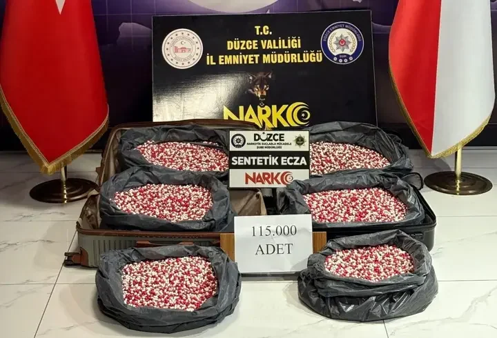 Düzce'de uyuşturucu operasyonunda 115 bin hap ele geçirildi