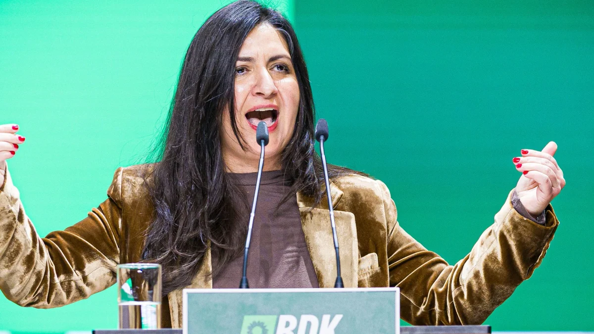 Pegah Edalatian: Jetzt vertritt sie grün pur