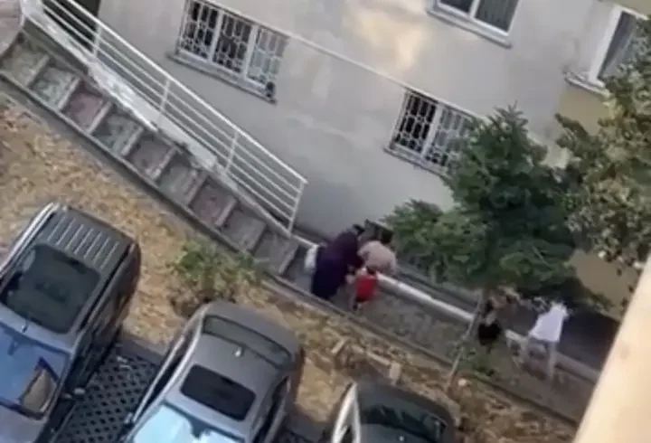 Kağıthane’de 9'uncu kattaki evin açık bırakılan penceresinden düşen 1,5 yaşındaki Doruk hayatını kaybetti