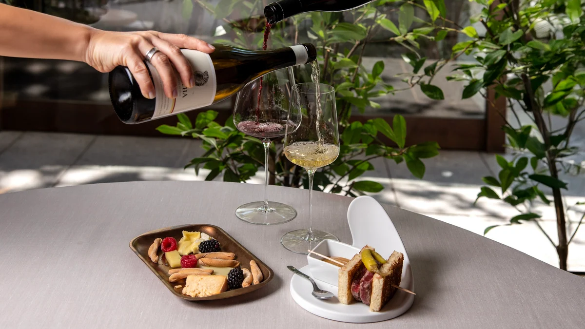 El bar madrileño Berria recibe el máximo reconocimiento de los Restaurant Awards 2026, los Oscar del vino