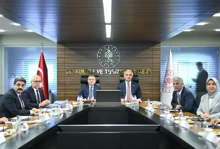 Bakan Ersoy, Sivas heyetini kabul etti