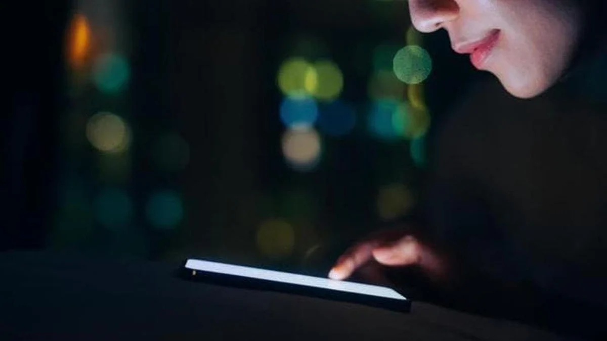 Stretta sui social, l'Australia il paese più all’avanguardia. In Italia si discute ma nessun divieto