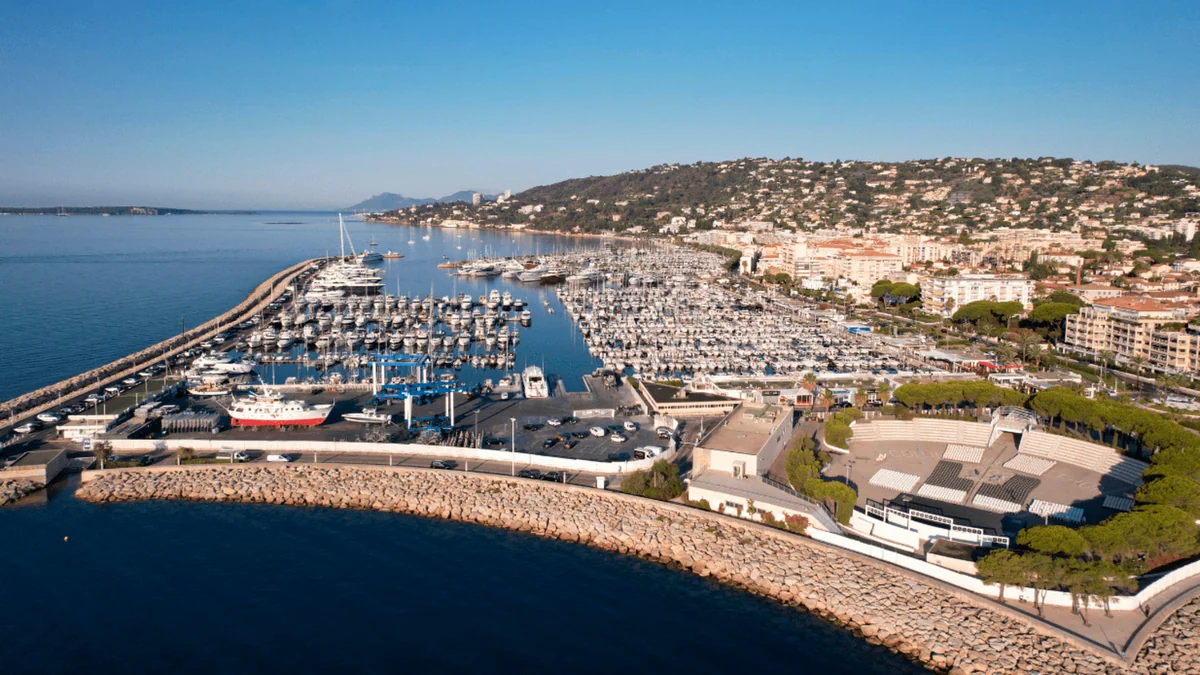 CVC vende su empresa de puertos deportivos D-Marin por más de 1.000 millones de euros aprovechando el auge del mercado de yates