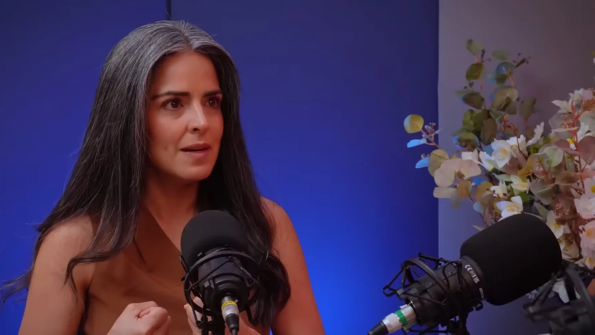 Claudia Palacios reveló que su mamá fue violentada en su casa y, aún “golpeada”, decidió escapar: “Había un papá maltratador”