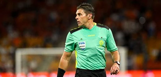 Fußball-WM 2026: Video-Schiedsrichter Shaun Evans beteuert nach umstrittener Handgeste Unschuld