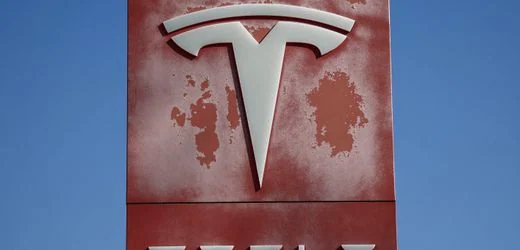 Tesla: US-Behörde untersucht Rolle von Fahrassistenz bei tödlichem Unfall in Texas