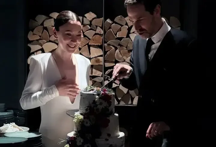Oyuncu Sibel Kekilli Evlendi