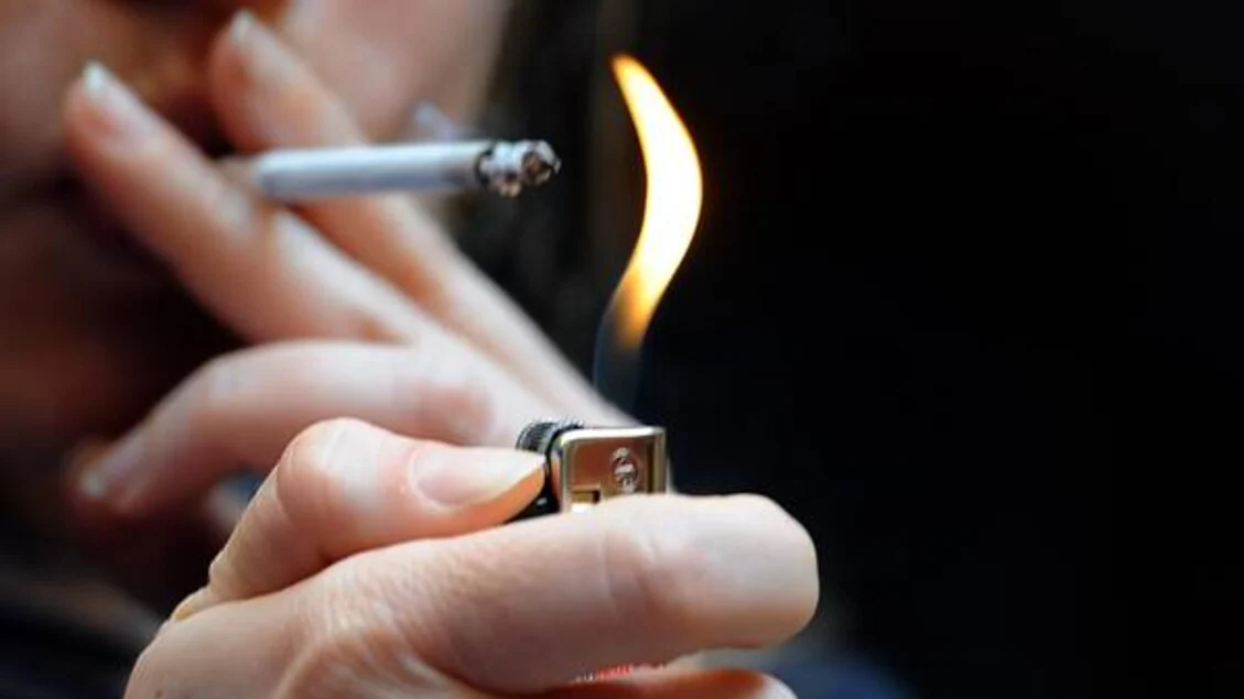 Raggiunte le 50 mila firme per aumentare di 5 euro il prezzo delle sigarette