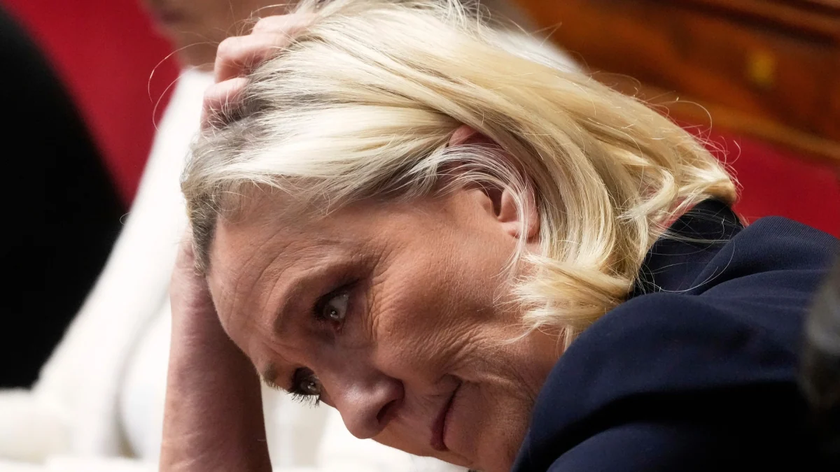 F.A.Z. Frühdenker: Verliert Marine Le Pen ihr passives Wahlrecht?