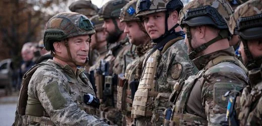 Ukraine-Krieg: Warum so viele Menschen den eigenen Armeechef attackieren