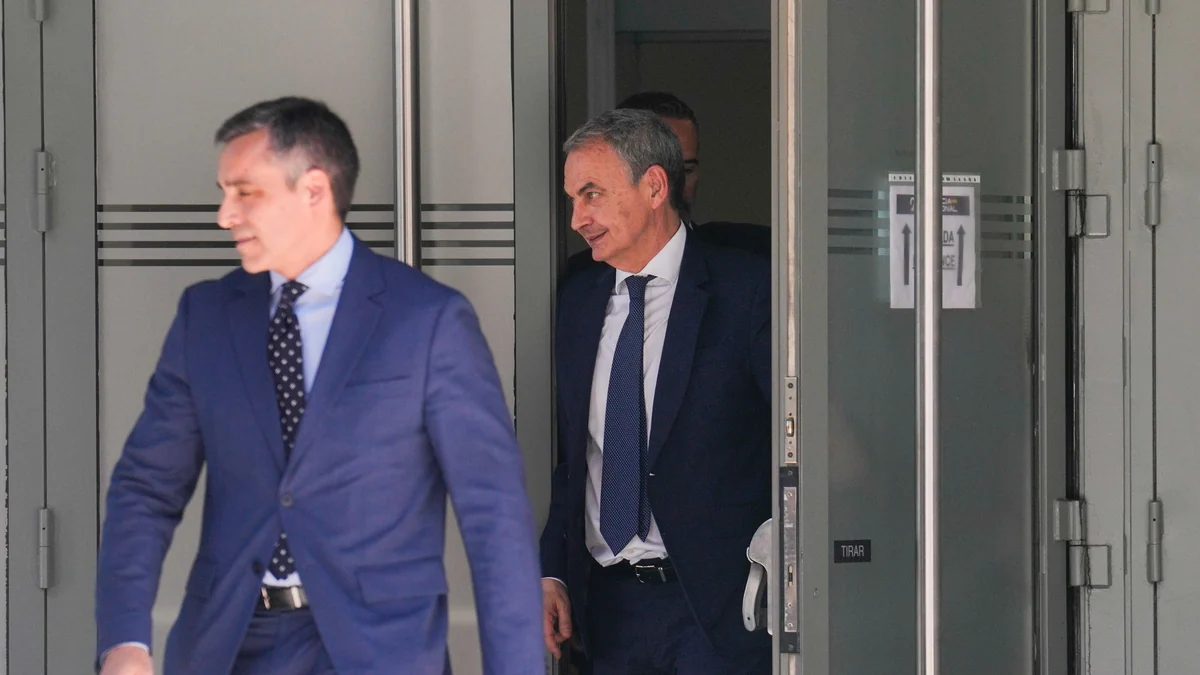 Zapatero compareció ante el juez como ante el Congreso