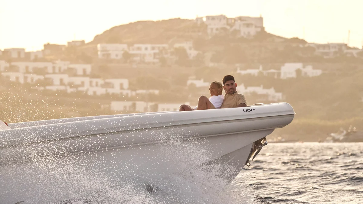 «Uber Boat» : avec la location de bateaux, l’entreprise accélère sa diversification dans le voyage loisir