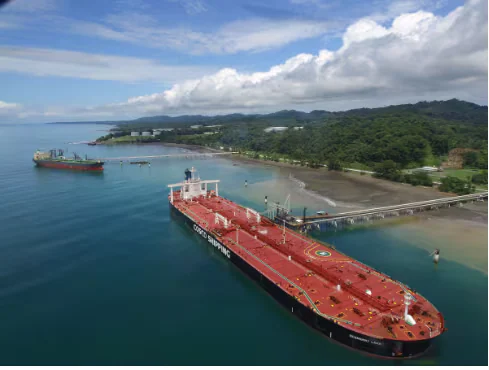 Panamá comprará el 41% privado de Petroterminal y tendrá el control total de su “canal petrolero”