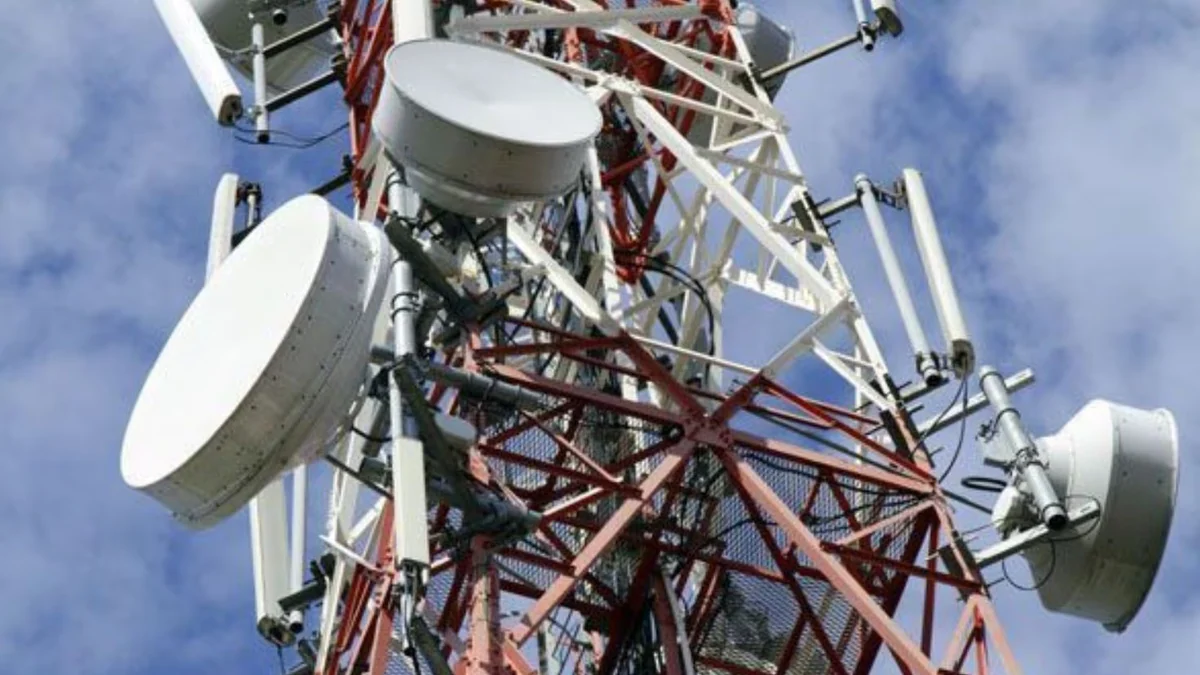 Antenas ya no serán medidas: MTC elimina obligación de medición periódica de radiaciones y reduce trámites para operadores telco