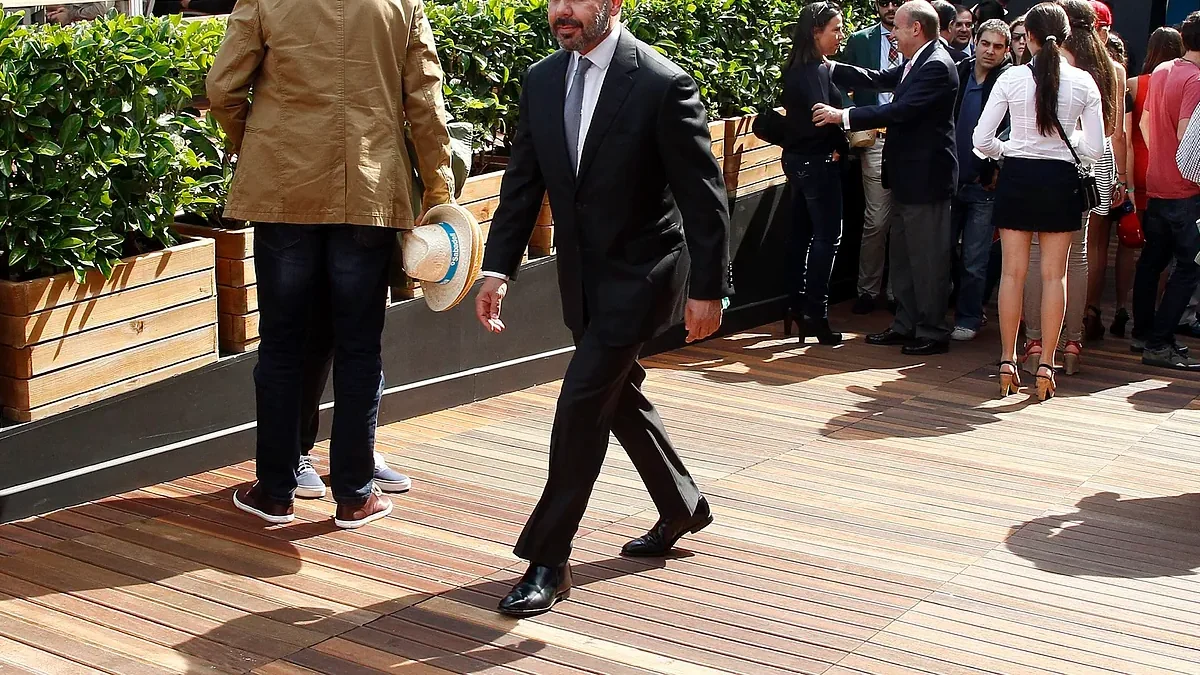David Martínez vende casi la mitad de sus acciones de Sabadell