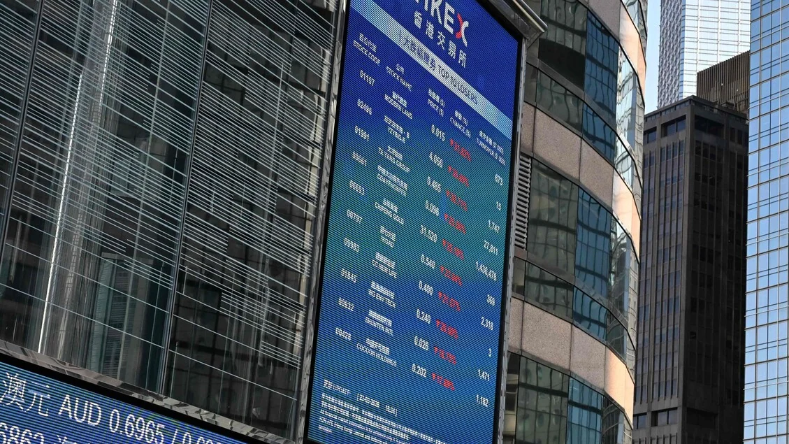 Borse sotto scacco, pesano le vendite sui titoli tech