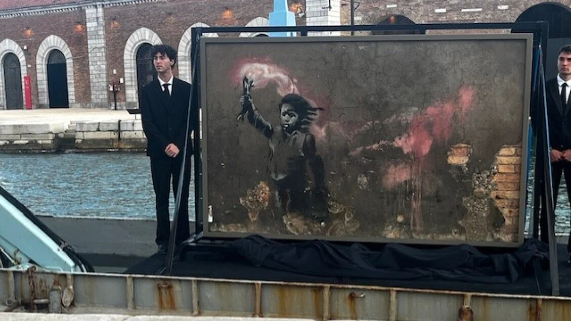 Torna visibile 'The Migrant Child', l'opera di Banksy sui diritti dei minori