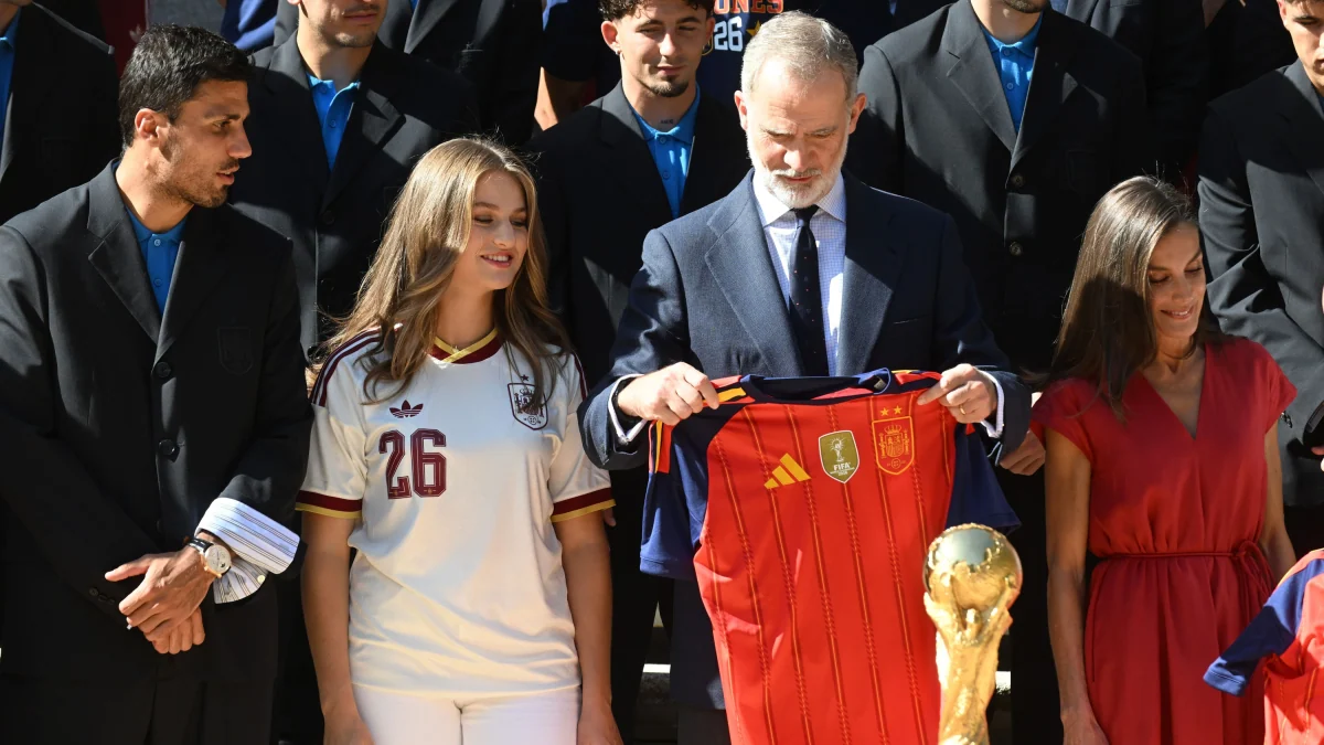 Liveblog Fußball-WM 2026: „Legendäre Mannschaft“: Spanisches Team von König Felipe VI. empfangen