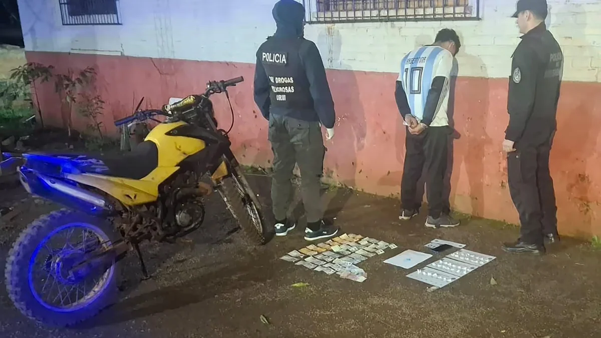 Misiones: un narcodealer evadió un control policial, amenazó con un cuchillo a los agentes y terminó detenido
