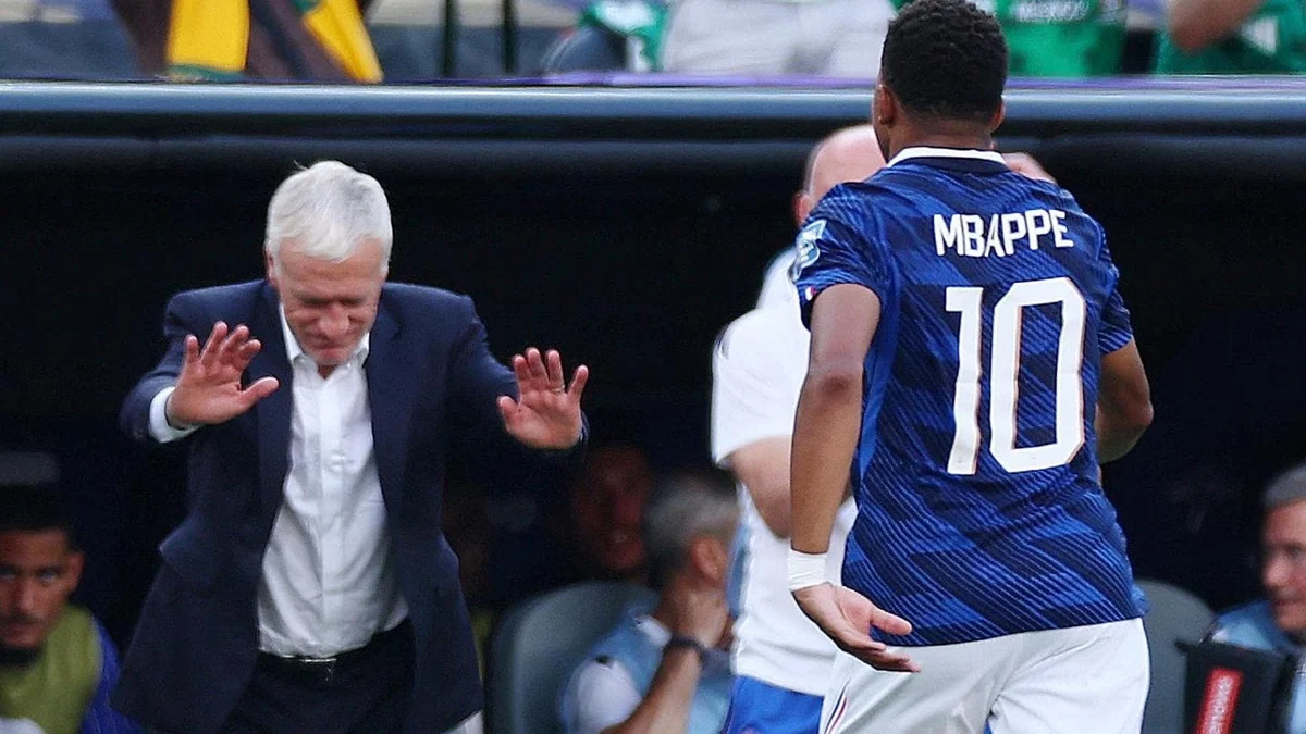 Deschamps e l’inchino a Mbappé: “Era il mio modo di dirgli grazie”