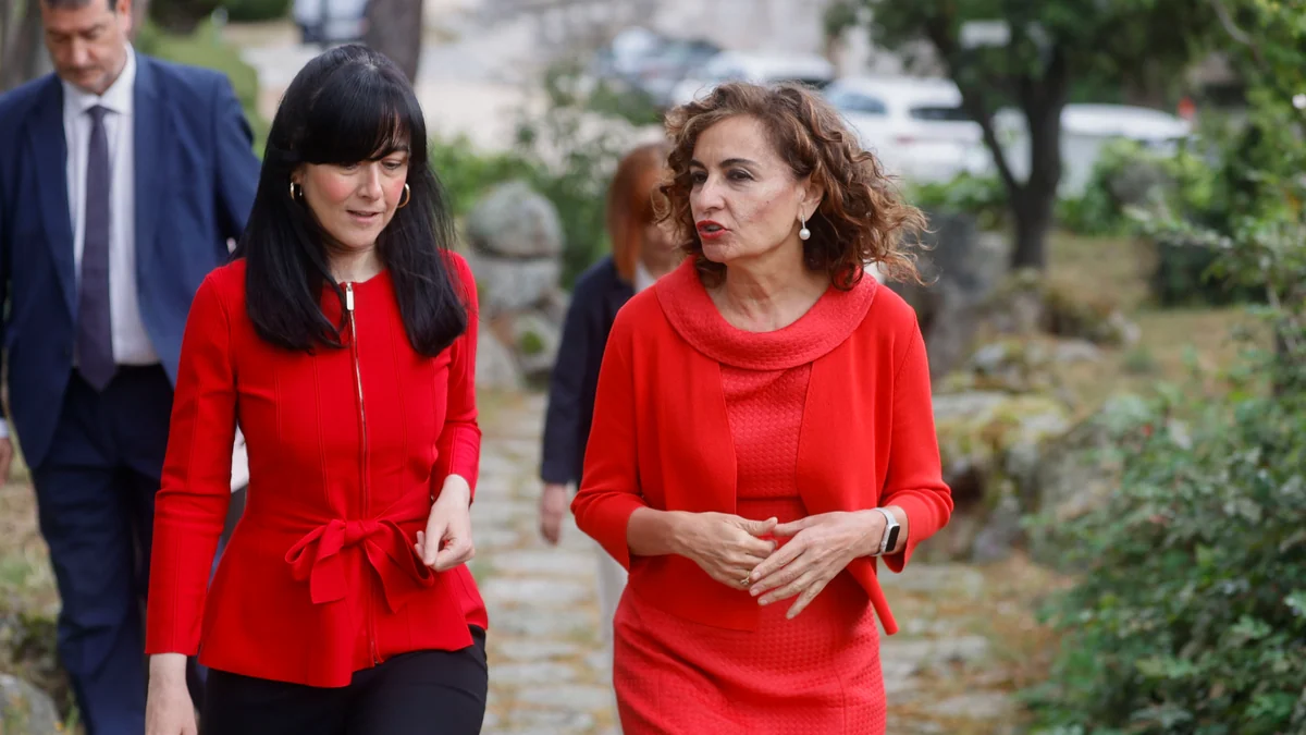 Dimite una de las directivas imputadas por la trama del PSOE y deja en evidencia a la presidenta de la Sepi que sigue en el cargo respaldada por Sánchez