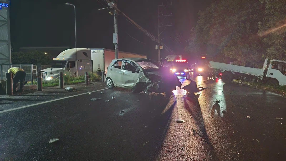 Ola de accidentes viales deja dos muertos y 10 lesionados en El Salvador