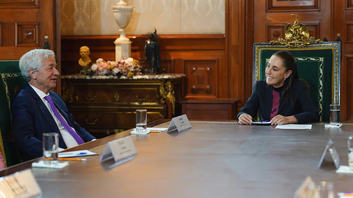 Claudia Sheinbaum recibe en Palacio Nacional al director del banco más valioso del mundo