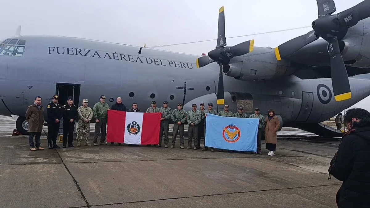 Bolivia recibió una donación de alimentos enviada por Perú para asistir a familias afectadas por los bloqueos en varias zonas del país