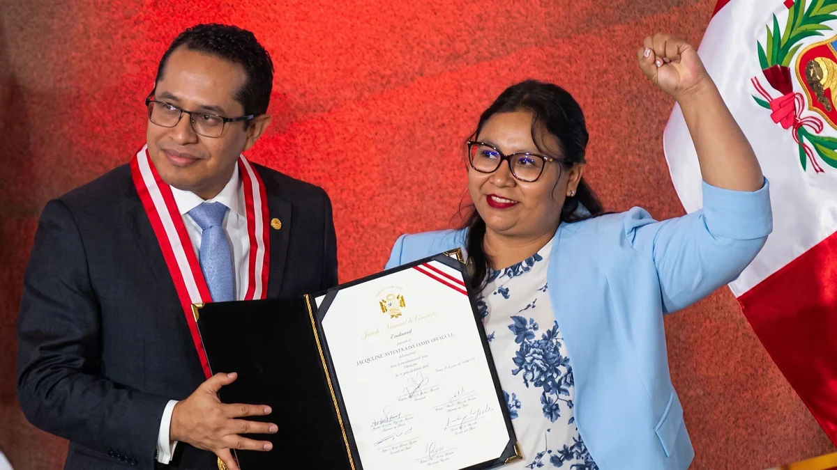 Diputada electa de Juntos por el Perú, Jacqueline Tapullima, llegó al Congreso con documento presuntamente falso