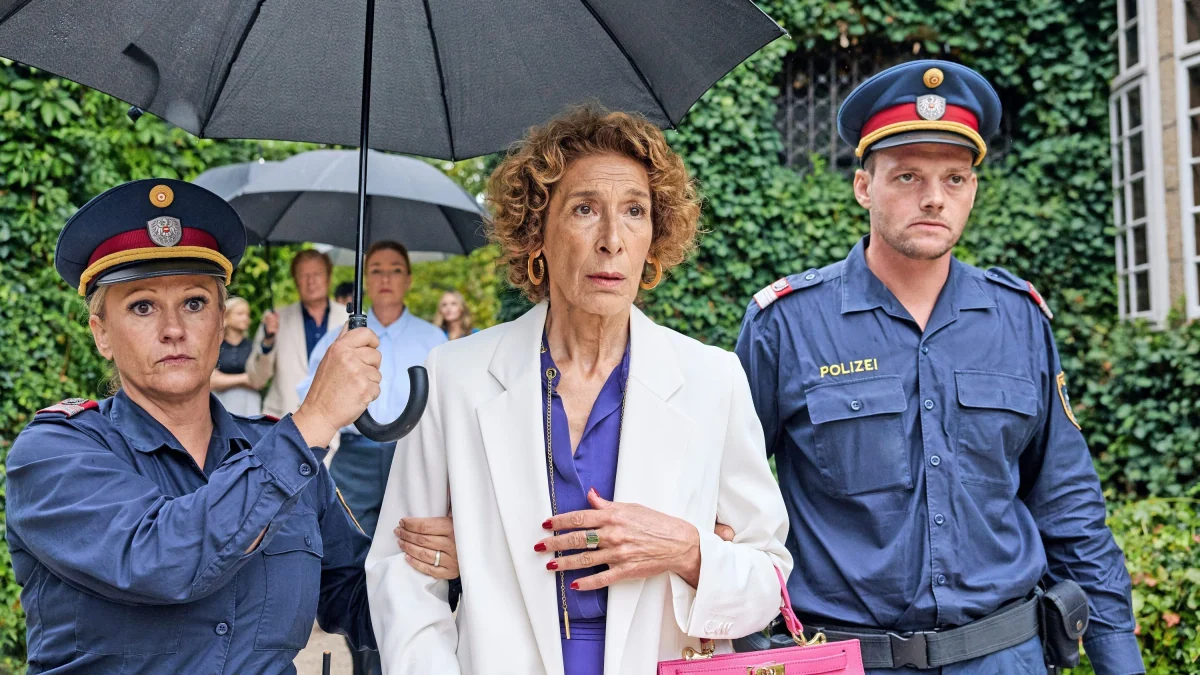 „Mama ist die Best(i)e“: Mutter sinnt auf Rache